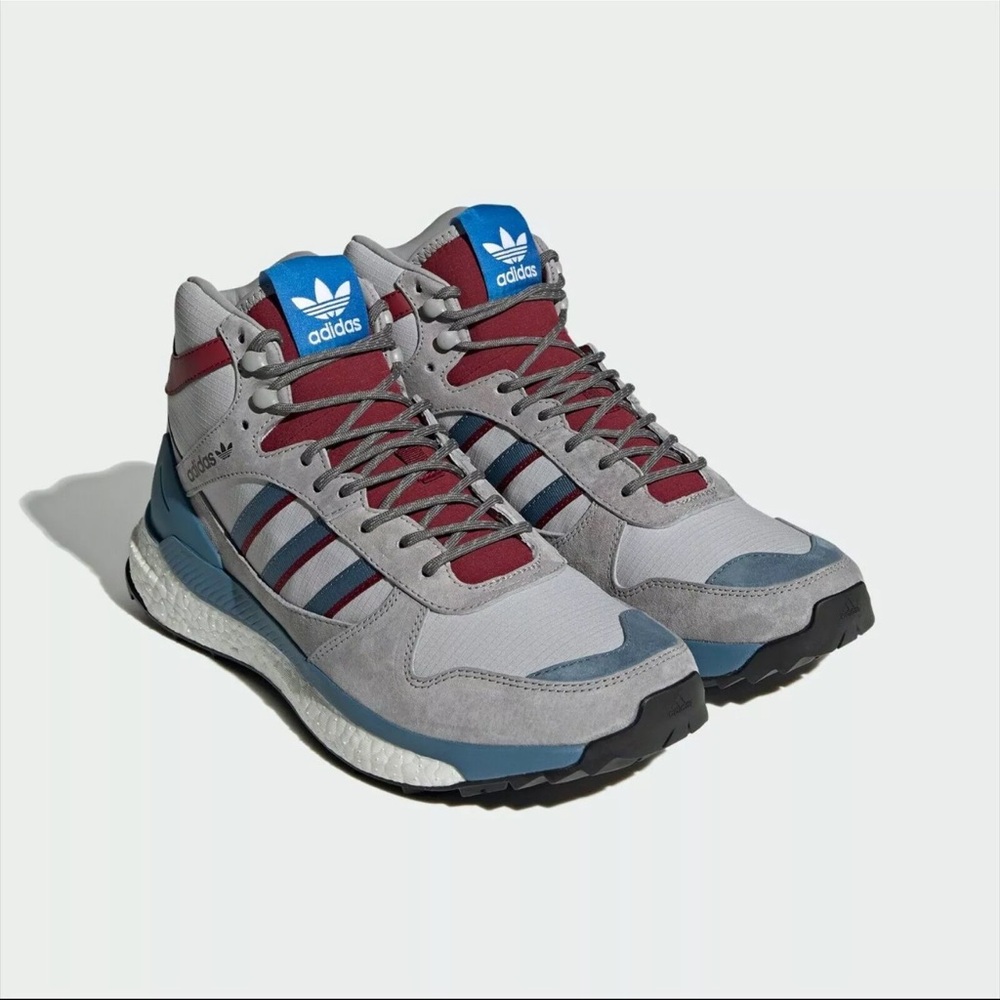 ✔️ADIDAS MENS HIKING SHOES